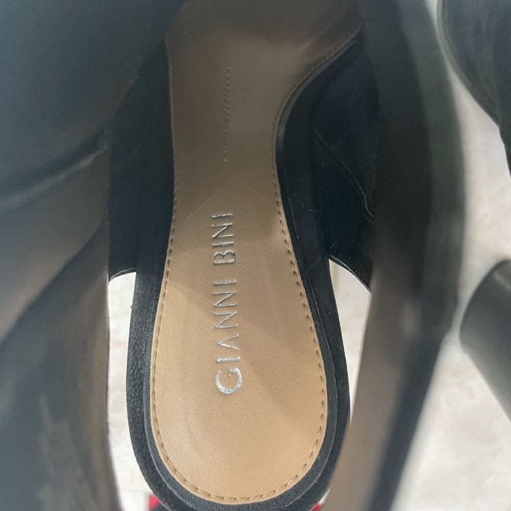 GIANNI BINI {6} Booties Black Suede Block Heel Side Zip "Tylar" - Picture 9 of 13